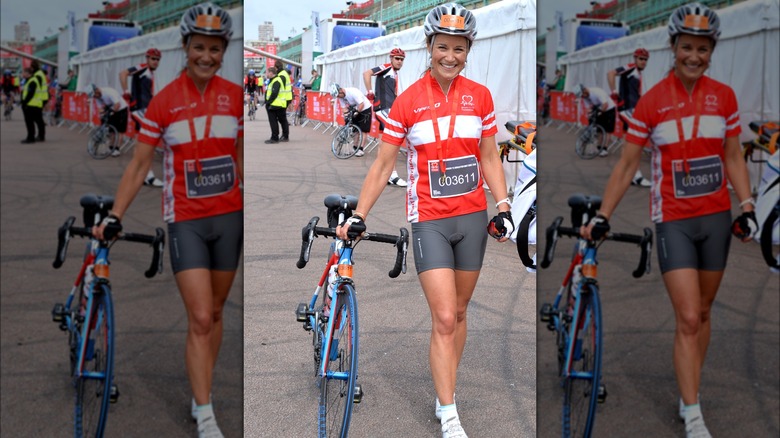 Pippa Middleton con la sua bicicletta