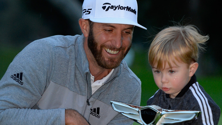 Dustin Johnson e Tatum Gretzky Johnson in posa