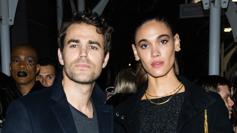 Paul Wesley e Natalie Kuckenburg ad un evento