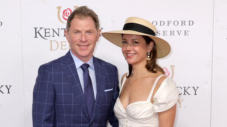 Bobby Flay e Christina Perez posano