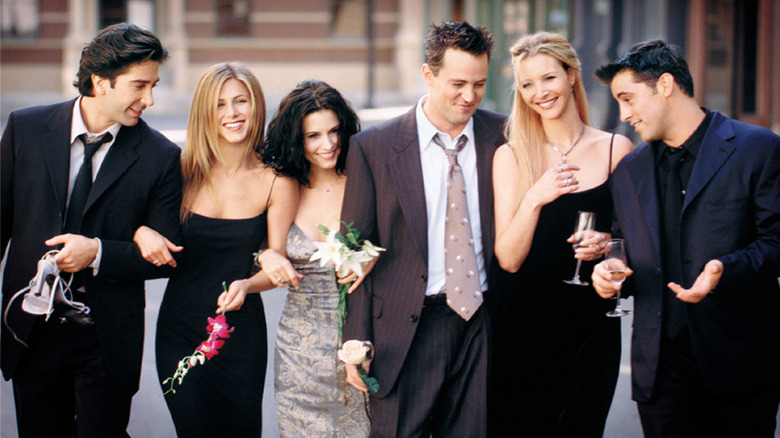 Il cast di Friends posa per una foto promozionale