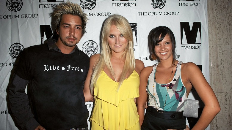 Brooke Hogan e gli amici alla première dello spettacolo nel 2008