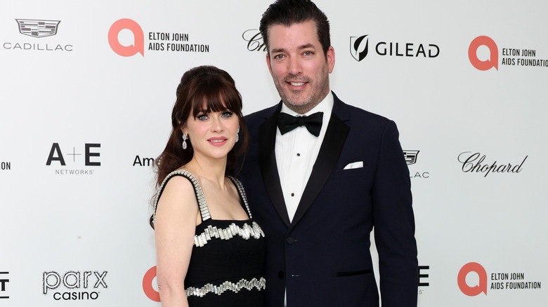 Jonathan Scott e Zooey Deschanel in posa