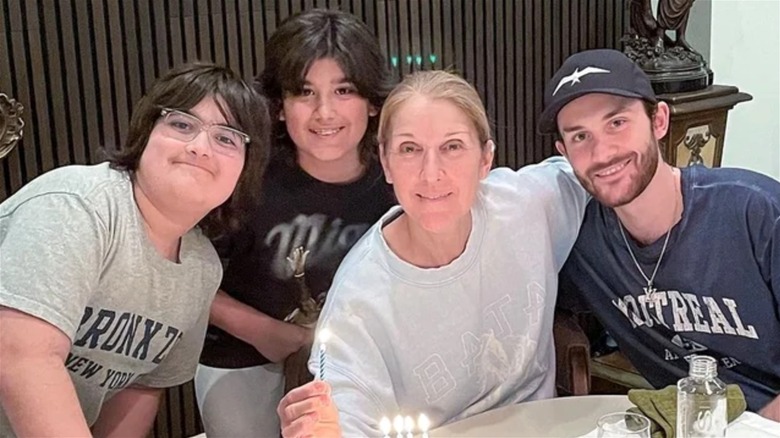 Céline Dion tre figli sorridenti