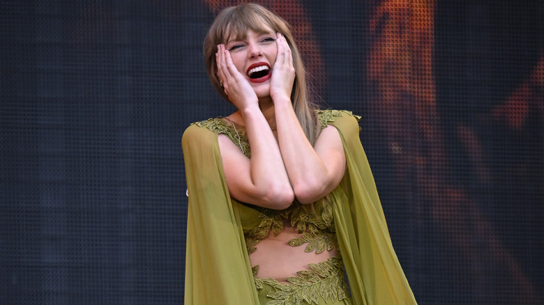 Taylor Swift esasperata dall'Eras ​​Tour