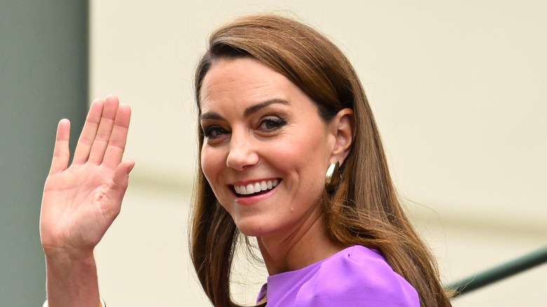 Abito viola di Kate Middleton