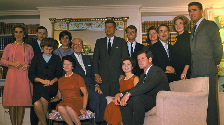 La famiglia Kennedy sorride