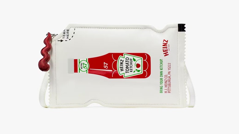 Pacchetto di ketchup Heinz di Kate Spade