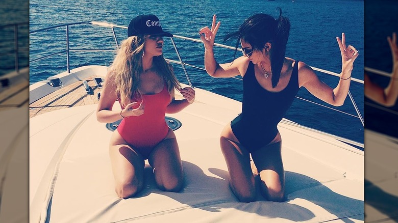 Khloe Kardashian sullo yacht