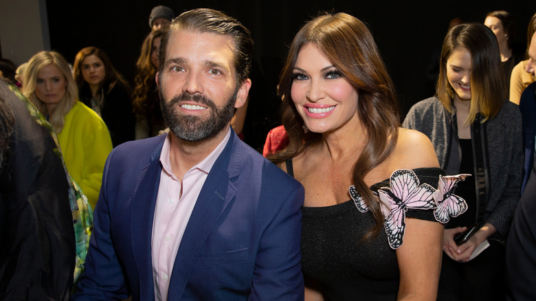 Kimberly Guilfoyle e Donald Trump Jr. nel 2019