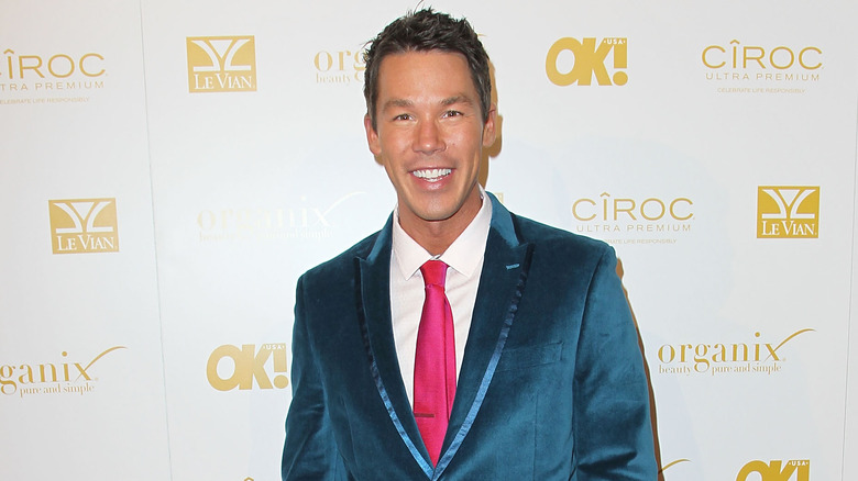 David Bromstad posa per le telecamere