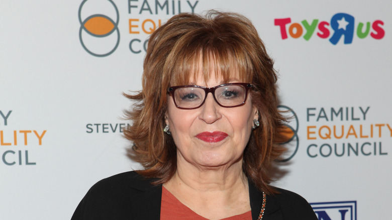 Joy Behar con gli occhiali