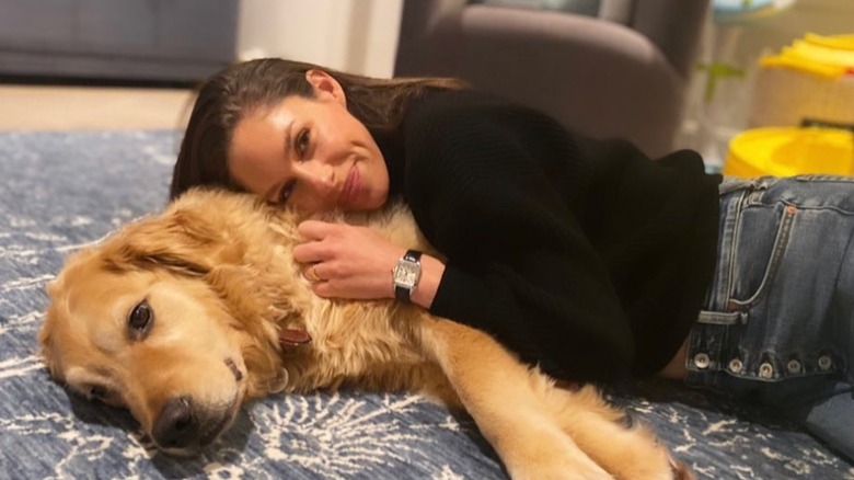 Il cane da coccole di Abby Huntsman