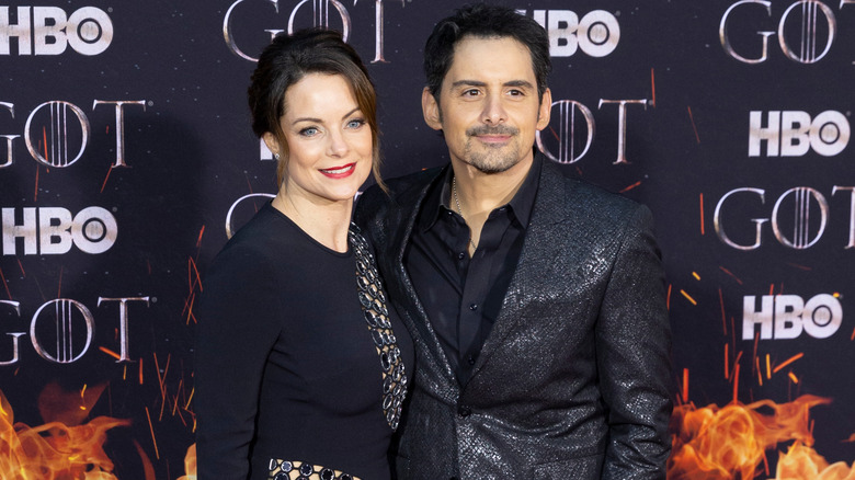 Kimberly Williams-Paisley e Brad Paisley in posa