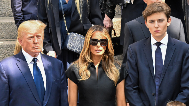 Donald, Melania e Barron Trump insieme