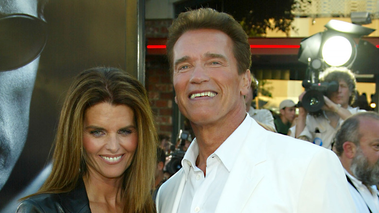  Arnold Schwarzenegger e Maria Shriver posano ad un evento