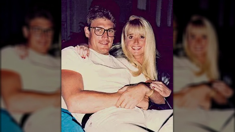 Kim Richards posa con il suo ex fidanzato John J. Collett