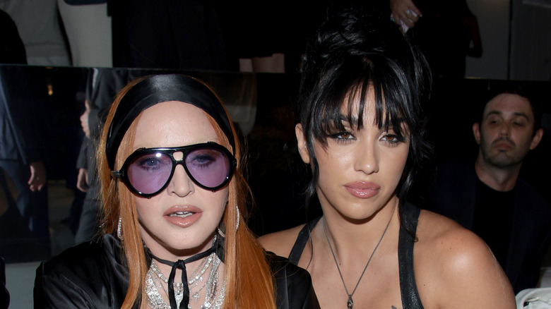 Madonna, Lourdes Leon in posa