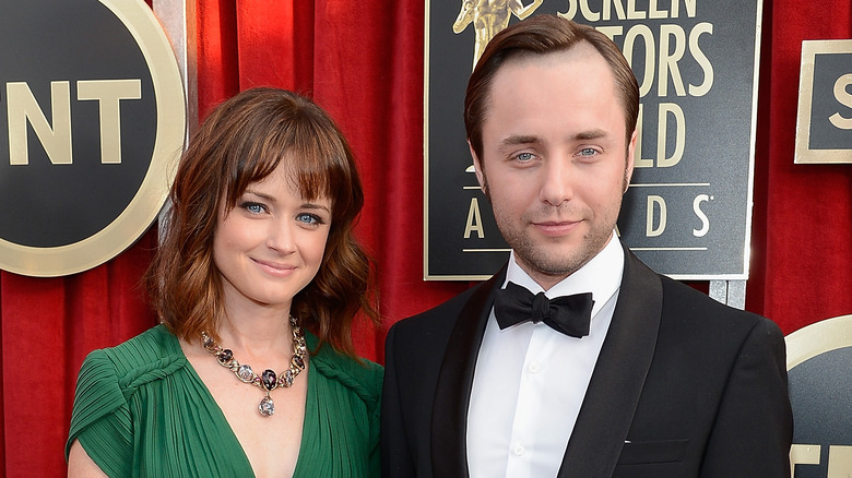 Alexis Bledel posa con Vincent Kartheiser