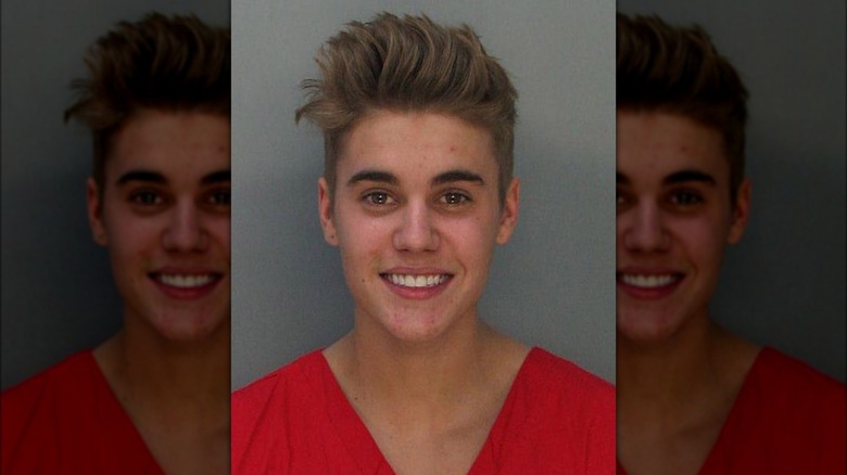 La foto segnaletica di Justin Bieber del 2014