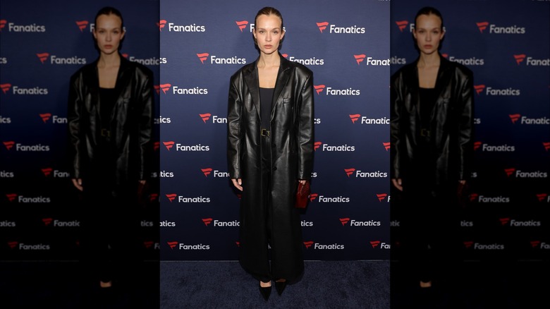 Josephine Skriver alla festa Fanatics Super Bowl di Michael Rubin