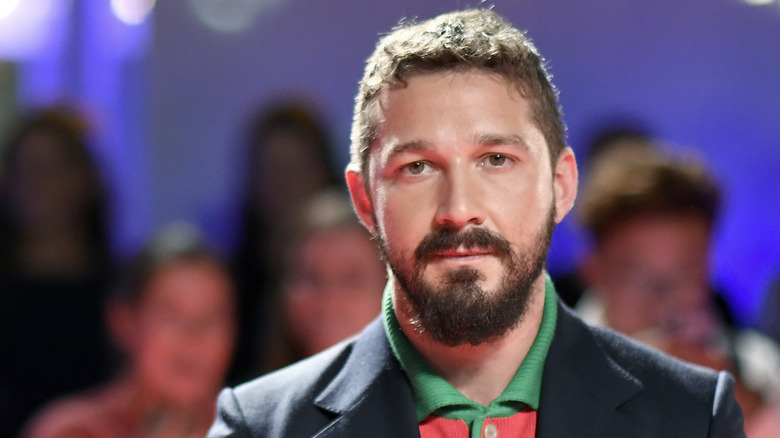 Shia LaBeouf sembra serio