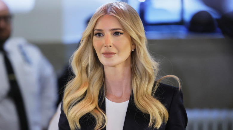 Ivanka Trump sorride