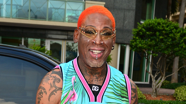 Dennis Rodman sorride