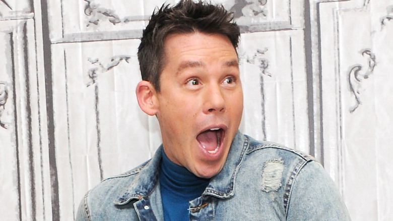 David Bromstad con espressione sorpresa