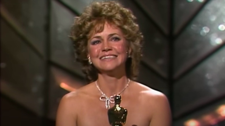 Sally Field accetta il suo secondo Oscar