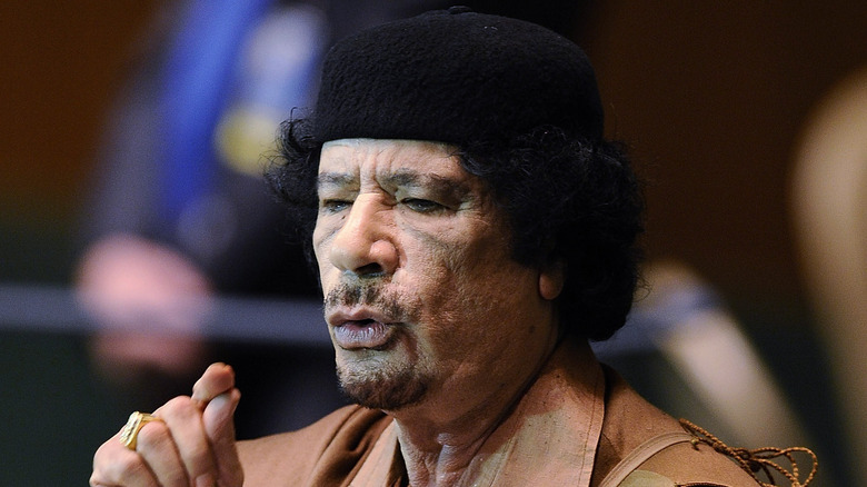 Muammar Gheddafi parla