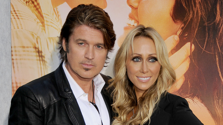 Billy Ray e Tish posano alla première del film