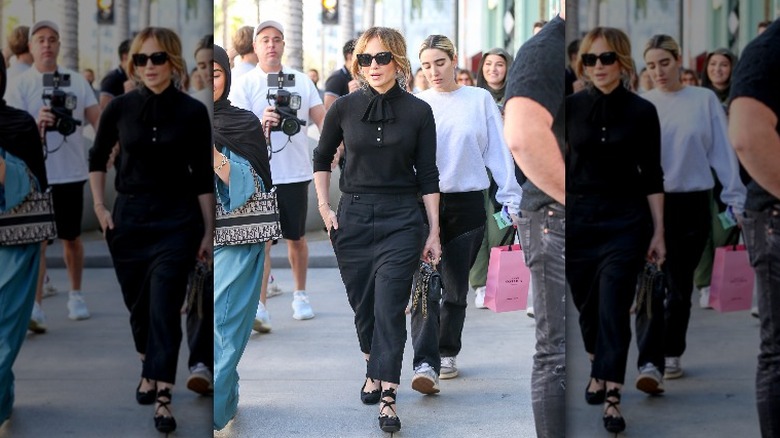 Jennifer Lopez in total black