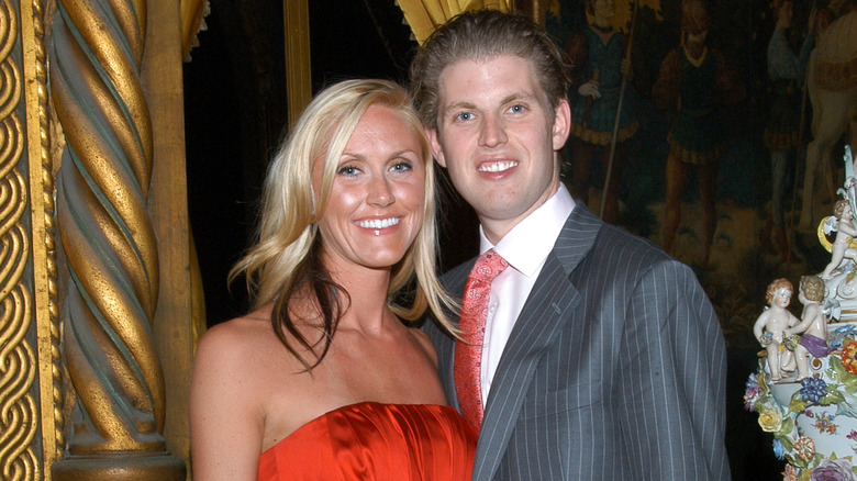 Lara, Eric Trump sorride