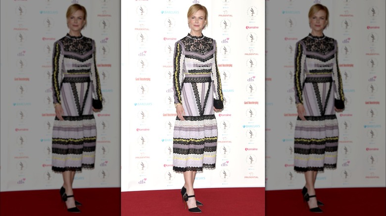 Nicole Kidman in un abito Erdem bordato di pizzo