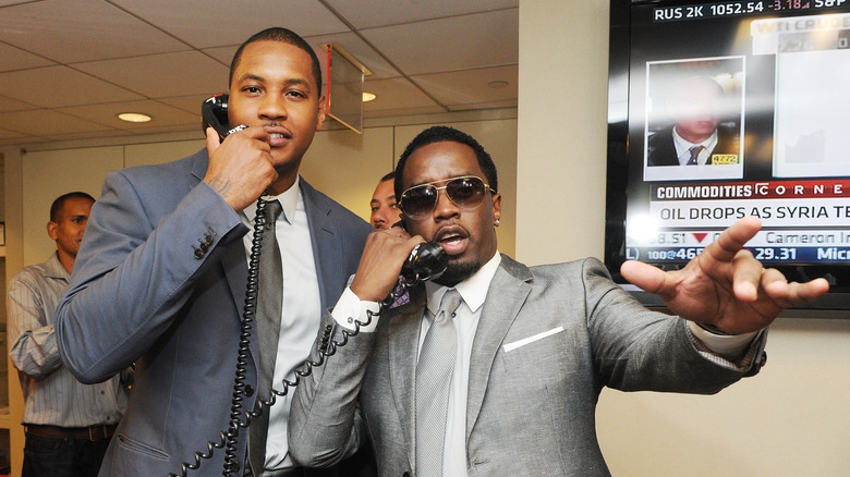 Carmelo Anthony e P Diddy posano insieme nell'ufficio della BGC