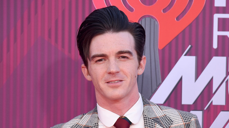 Drake Bell in posa