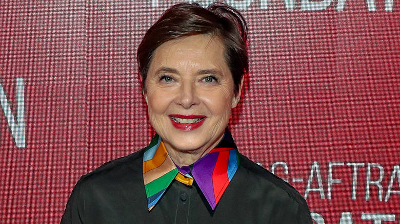 Isabella Rossellini posa sul red carpet